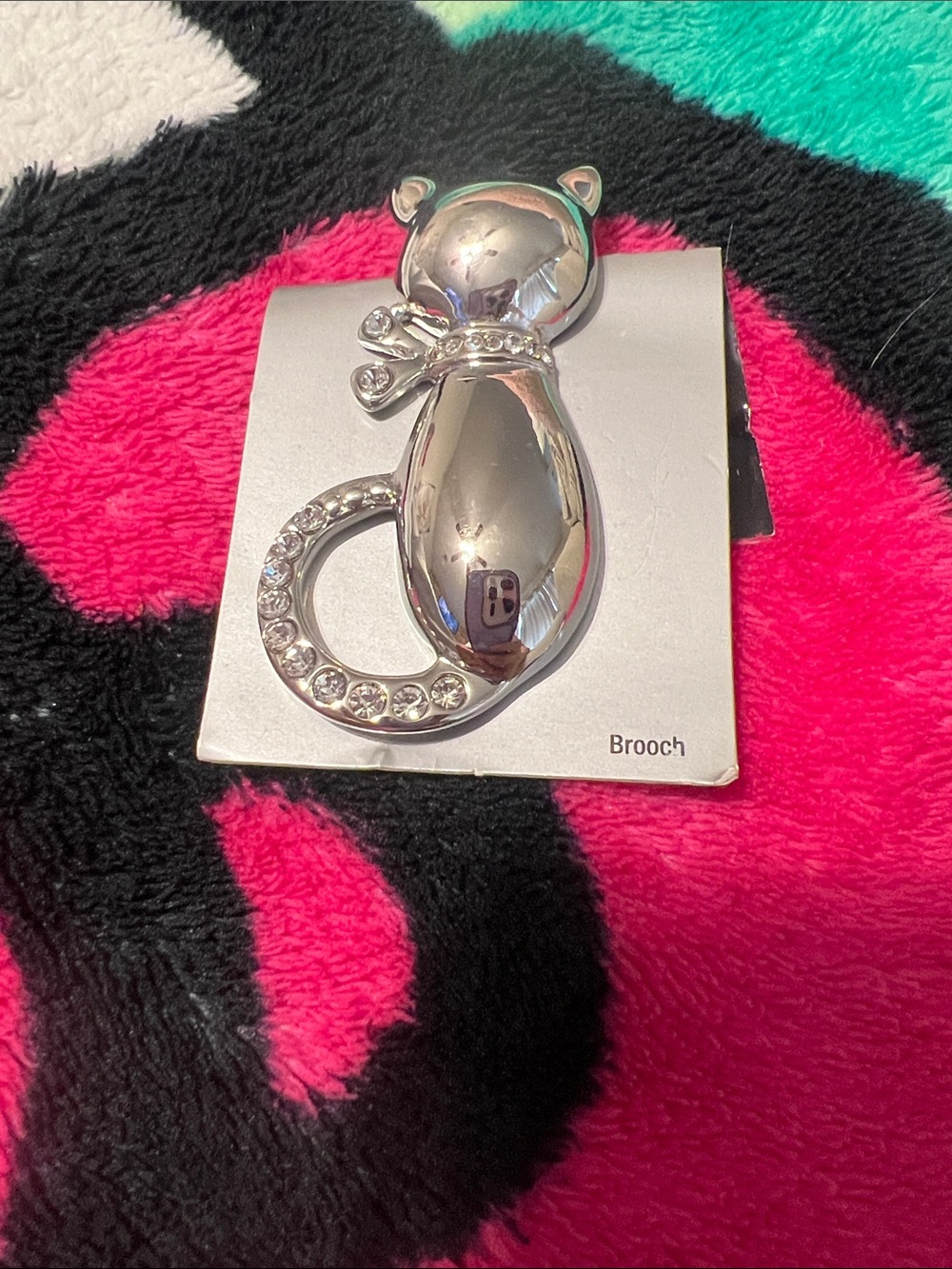Silver Cat Brooch Pin with Crystal-Embellished Tail